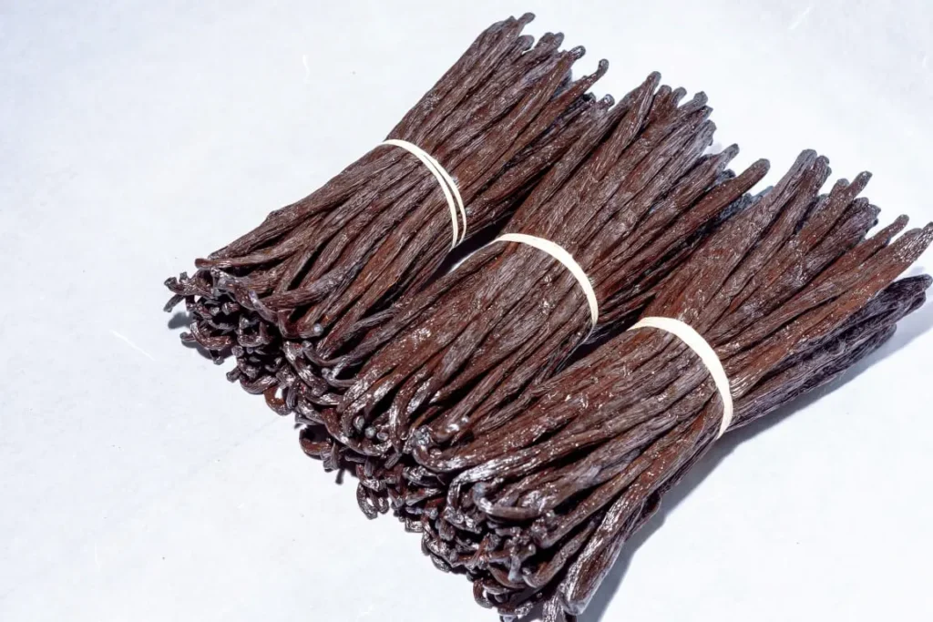 Top-quality vanilla beans / Gousses de vanille de qualité supérieure from Madagascar